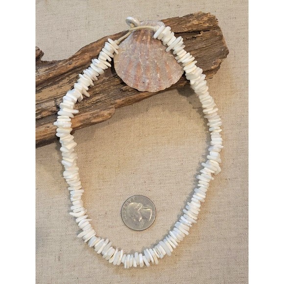 White Natural Clam Shell Bead Choker Necklace Hawaiian 16" Surfer Unisex - Picture 2 of 5